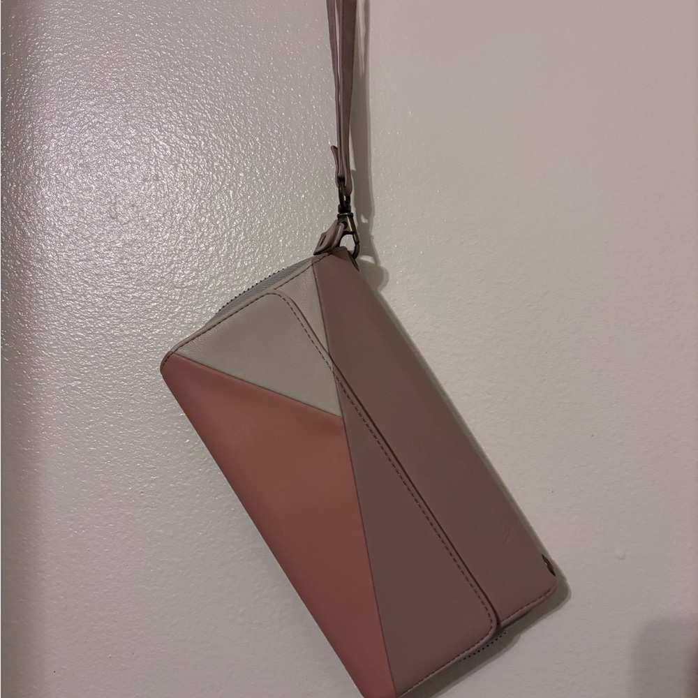 Elegant Tri-Color Women's Clutch